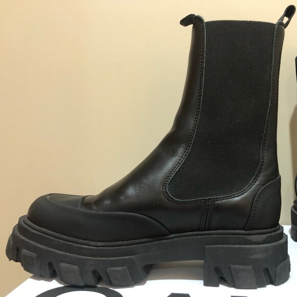 GANNI Paneled Recycled-Leather Chelsea Boots Size 8 - Picture 6 of 11